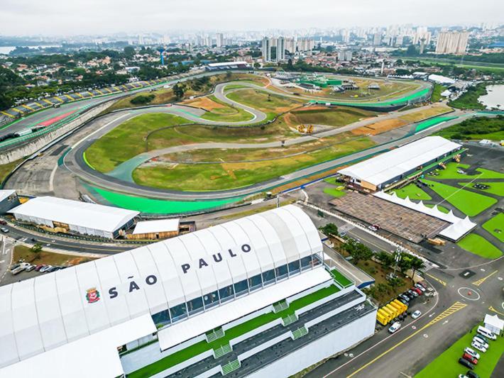Residencial Vitoria 3 Hotel *