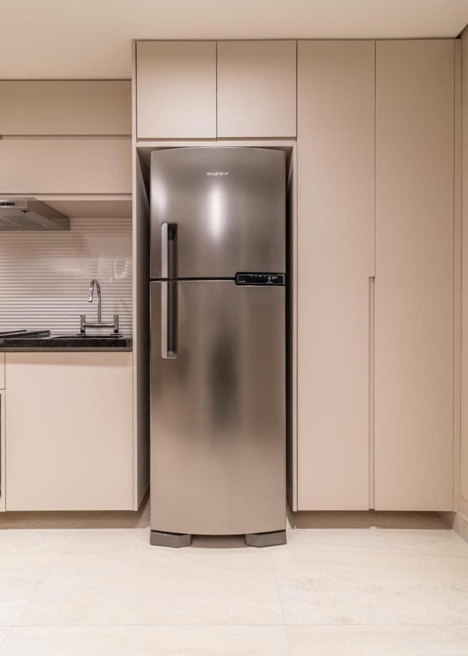|metro Oscar Freire. Apartamento *