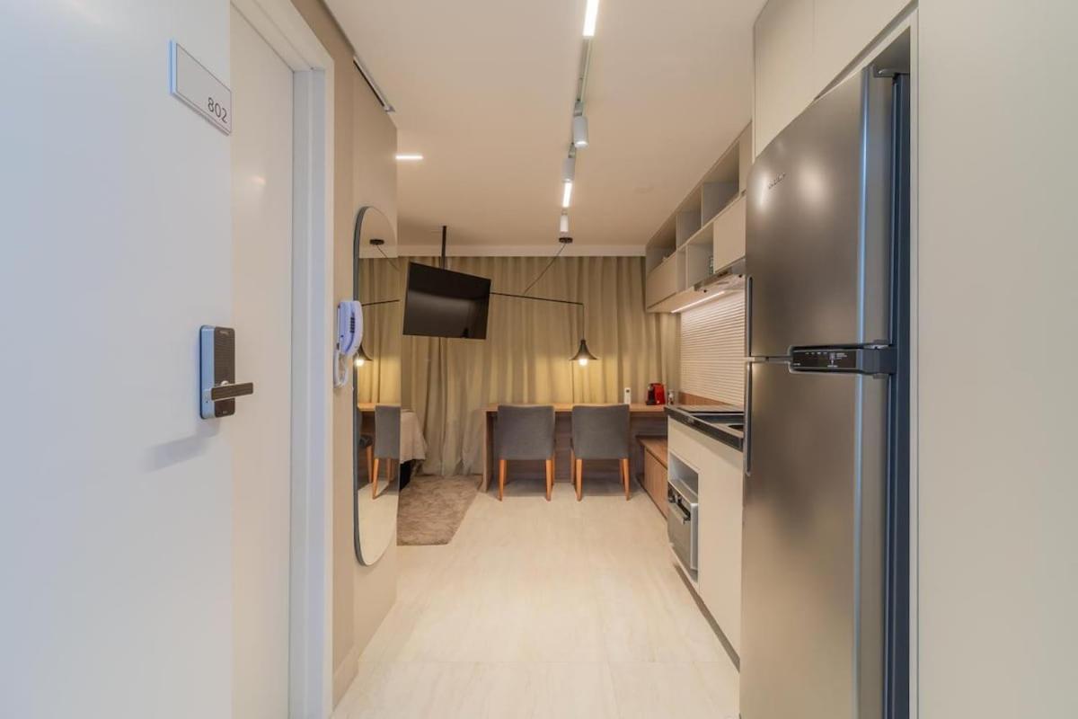 Apartamento |metro Oscar Freire. São Paulo