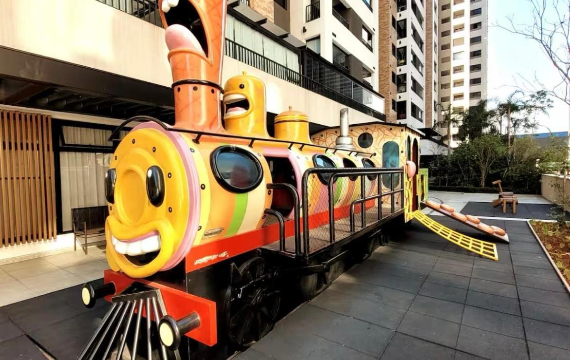 No Bras * São Paulo