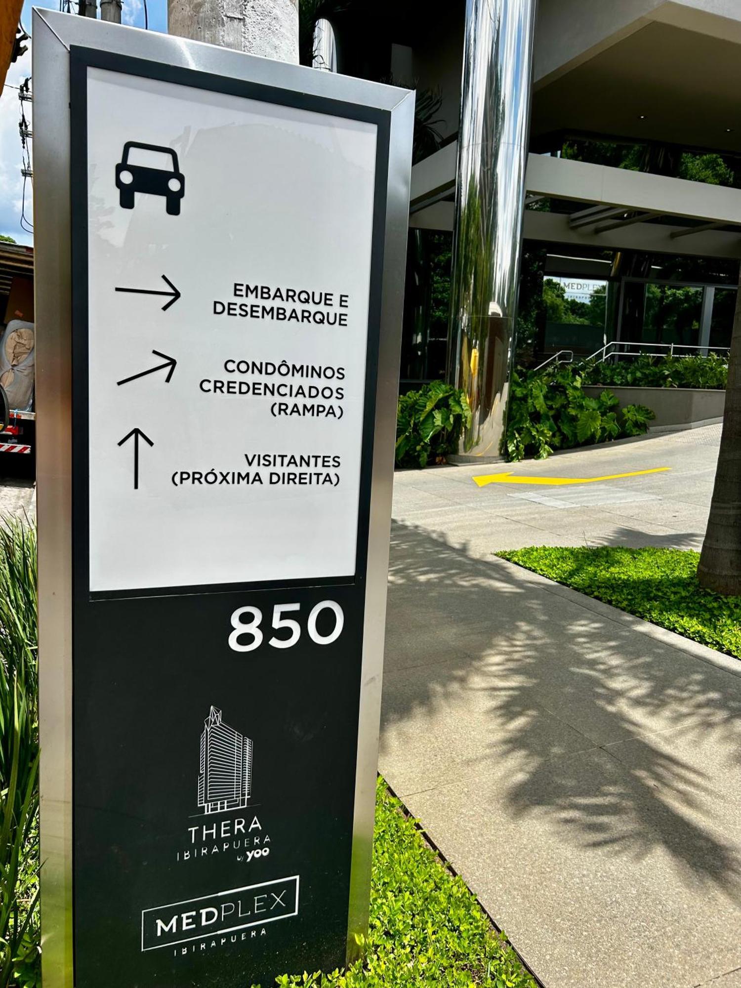 Em De Luxo-ar Condicinado-perto Do Aeroporto-parque Ibirapuera-metro-aacd-medplex-casv Apartamento