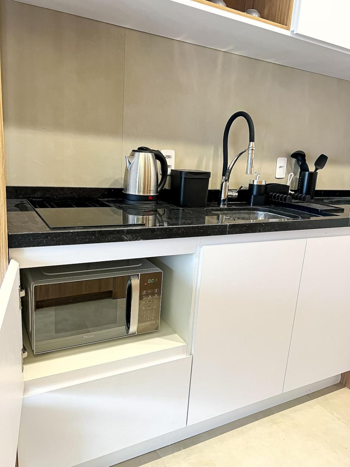 Apartment Espacoso Com Sofa-cama, 230m Do Metro *