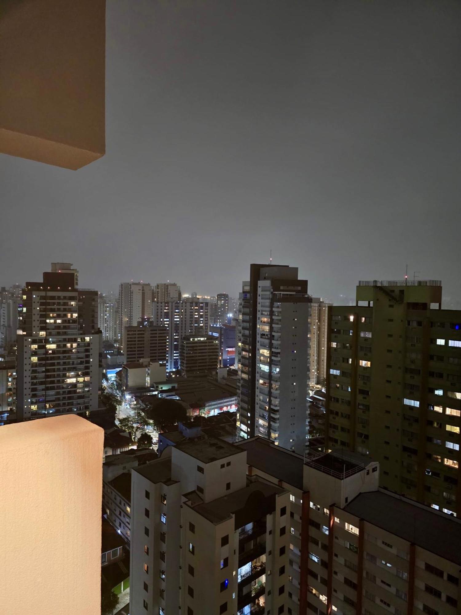 Moderno Em Mariana Apartamento