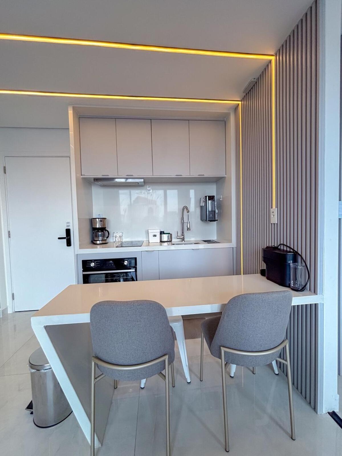 Lumina - Novo Na Olimpia Apartment *