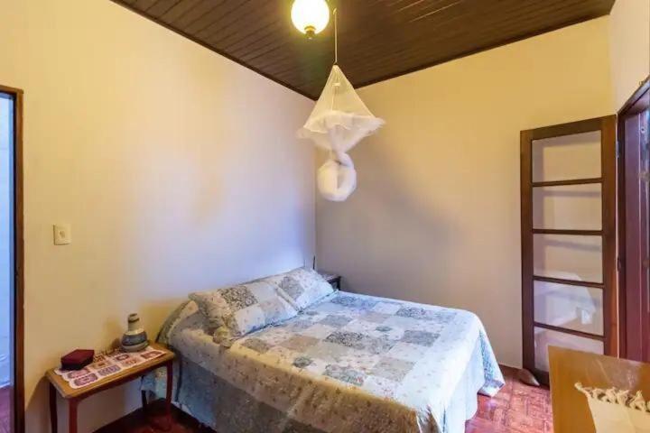 Pousada Casa Espacosa, Jardim Enorme, Refugio Natureza Sp *