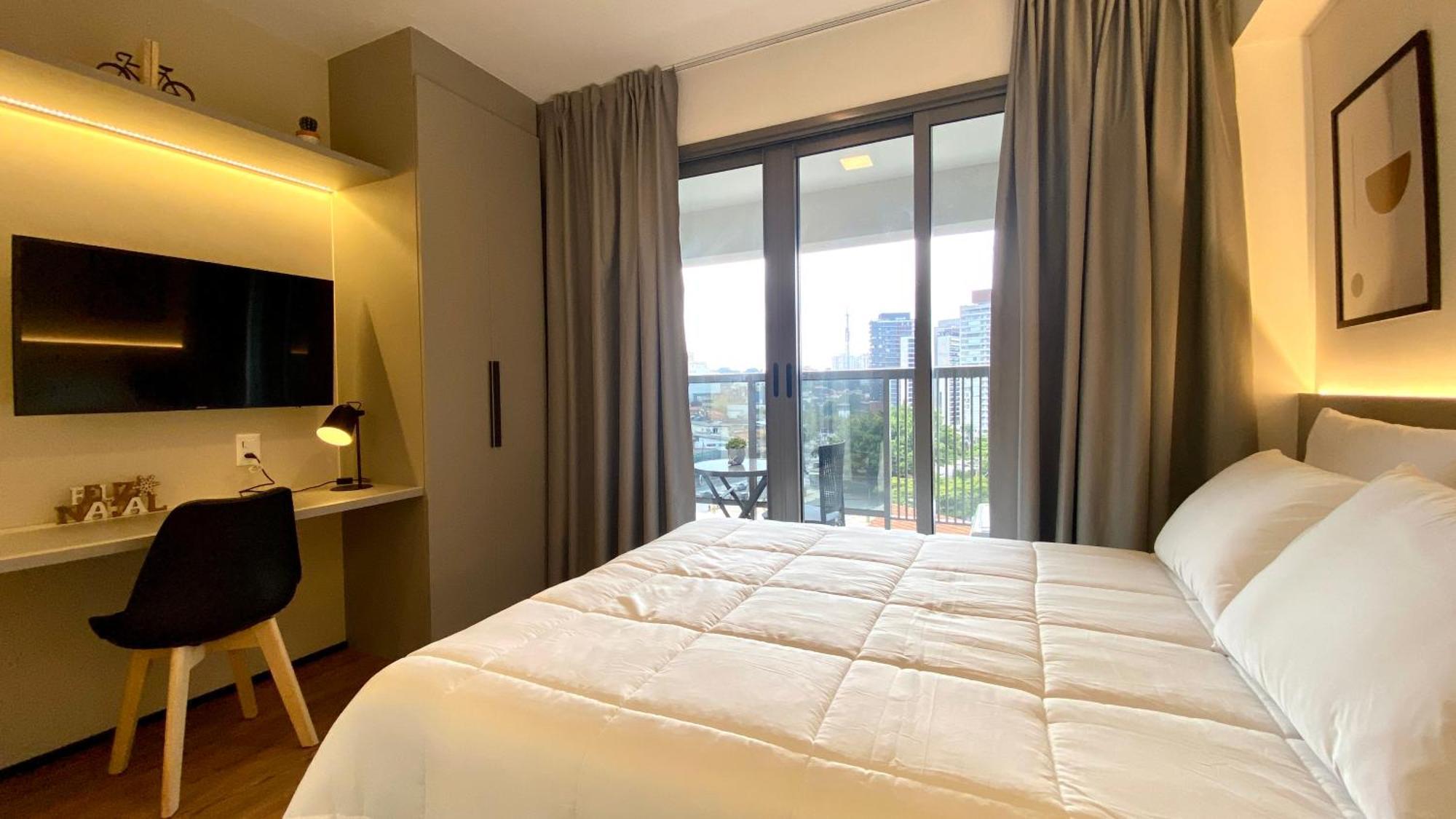 Apartment No Metro Madalena A 6min Av Paulista Sao Paulo