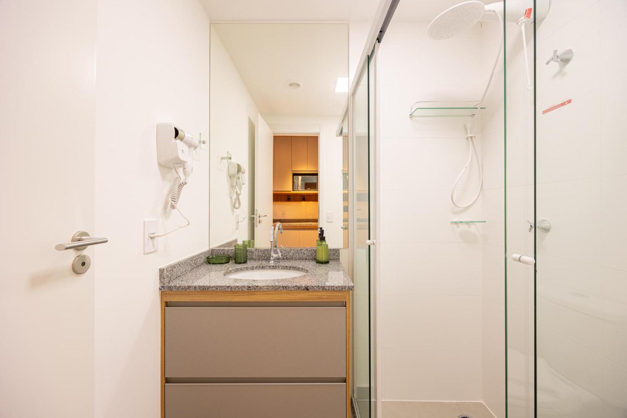 Apartment Easy Star - Belo Com Varanda Na Sumare. - Nm03i