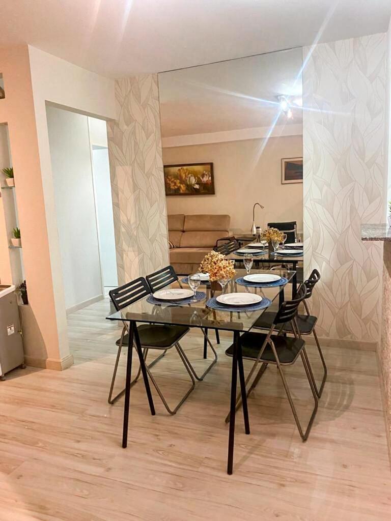 Apto Ate 6 Pessoas, Proximo Expo Center Norte Com Estacionamento