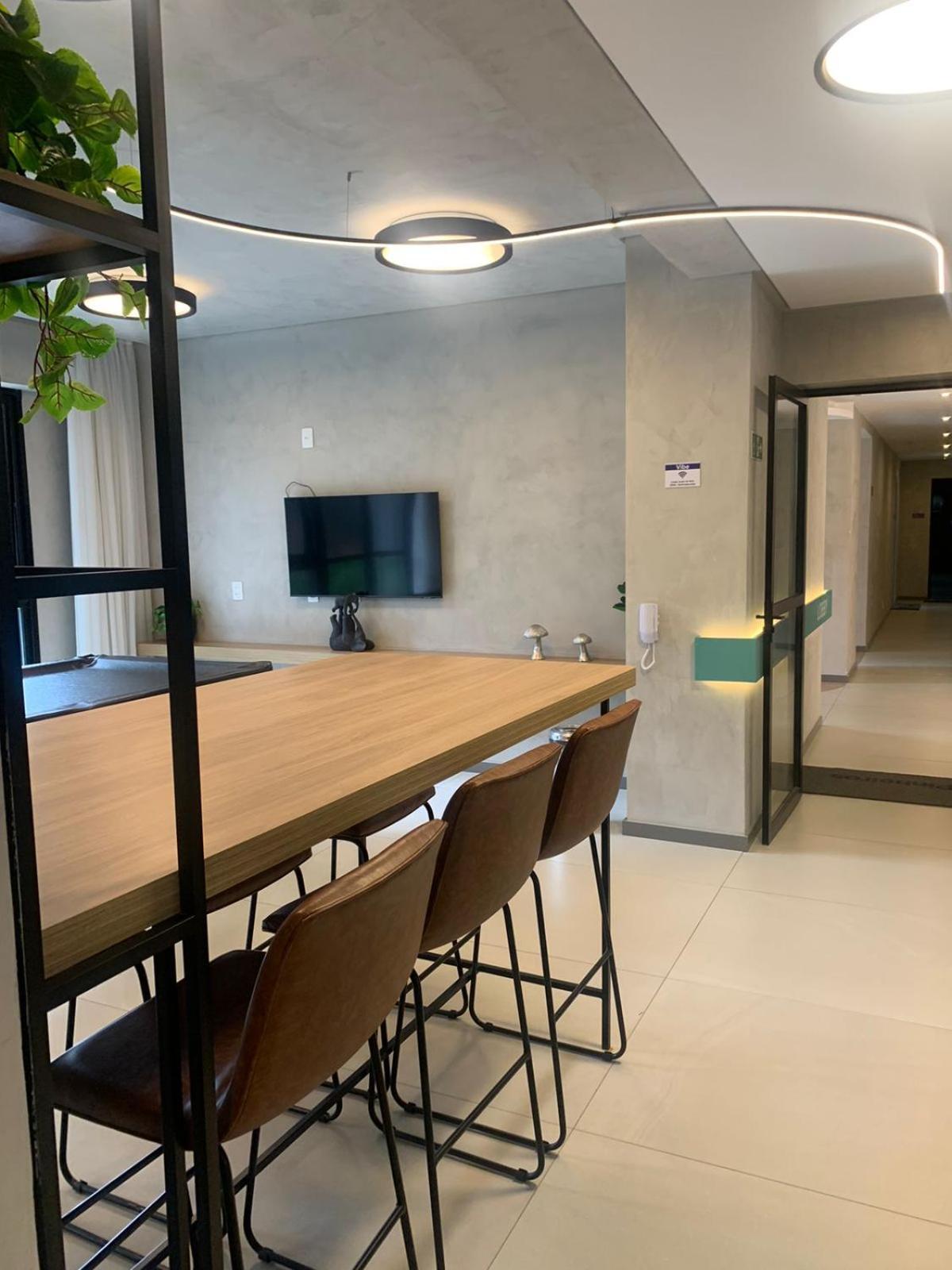 Em Pinheiros Apartamento *