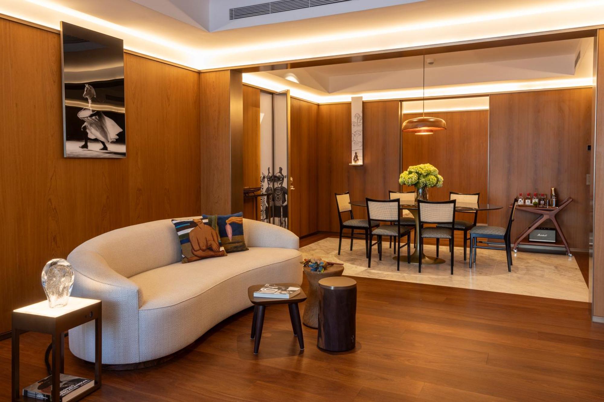 Hotel Rosewood 5*
