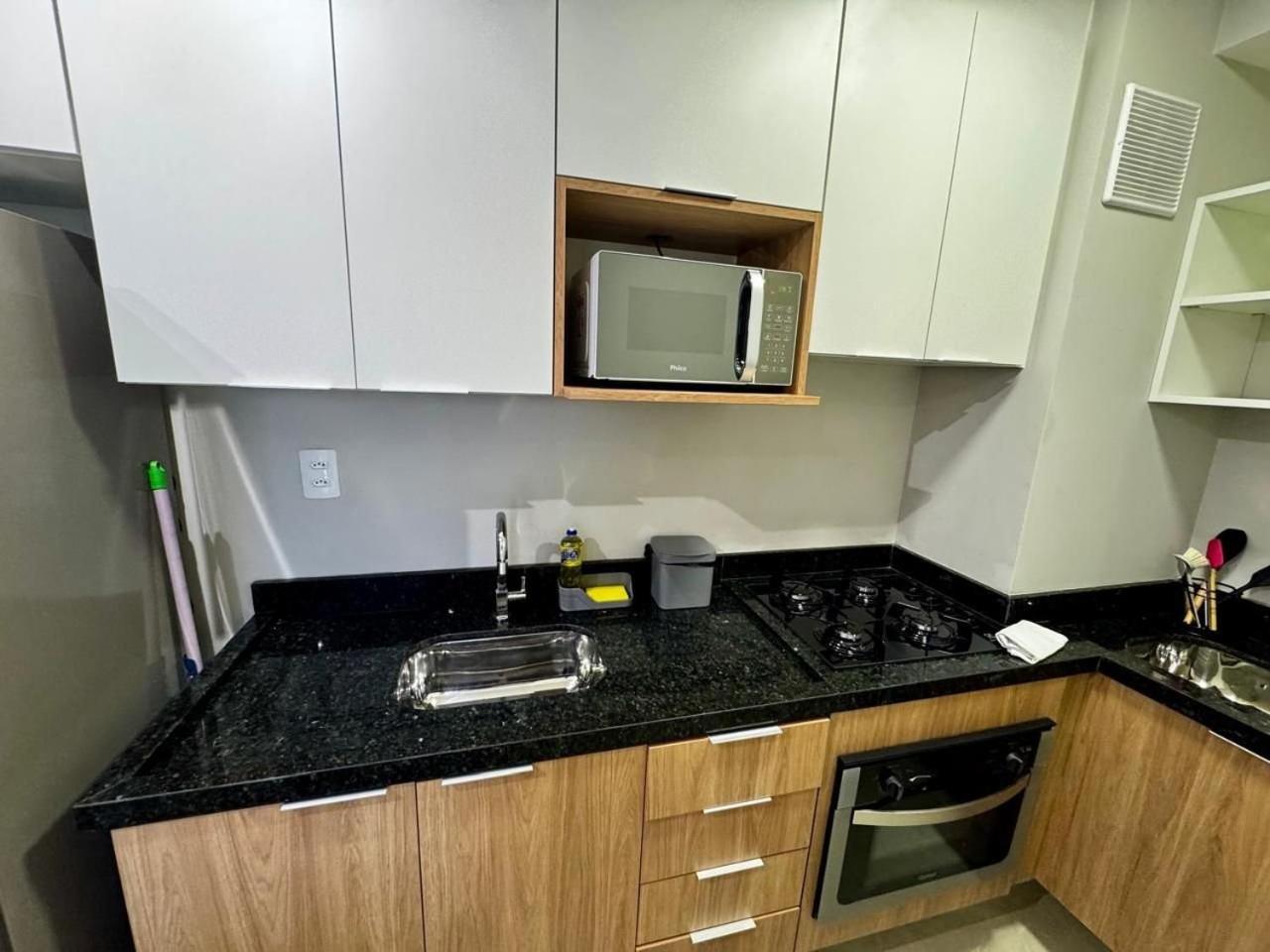 Apto Moema Ii Com Piscina E Ar/metro Eucaliptos São Paulo