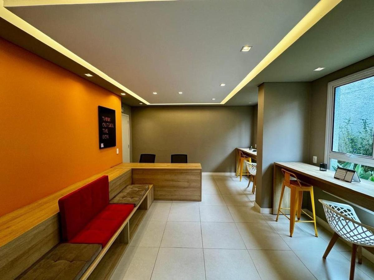 Apto Moema Ii Com Piscina E Ar/metro Eucaliptos Apartamento