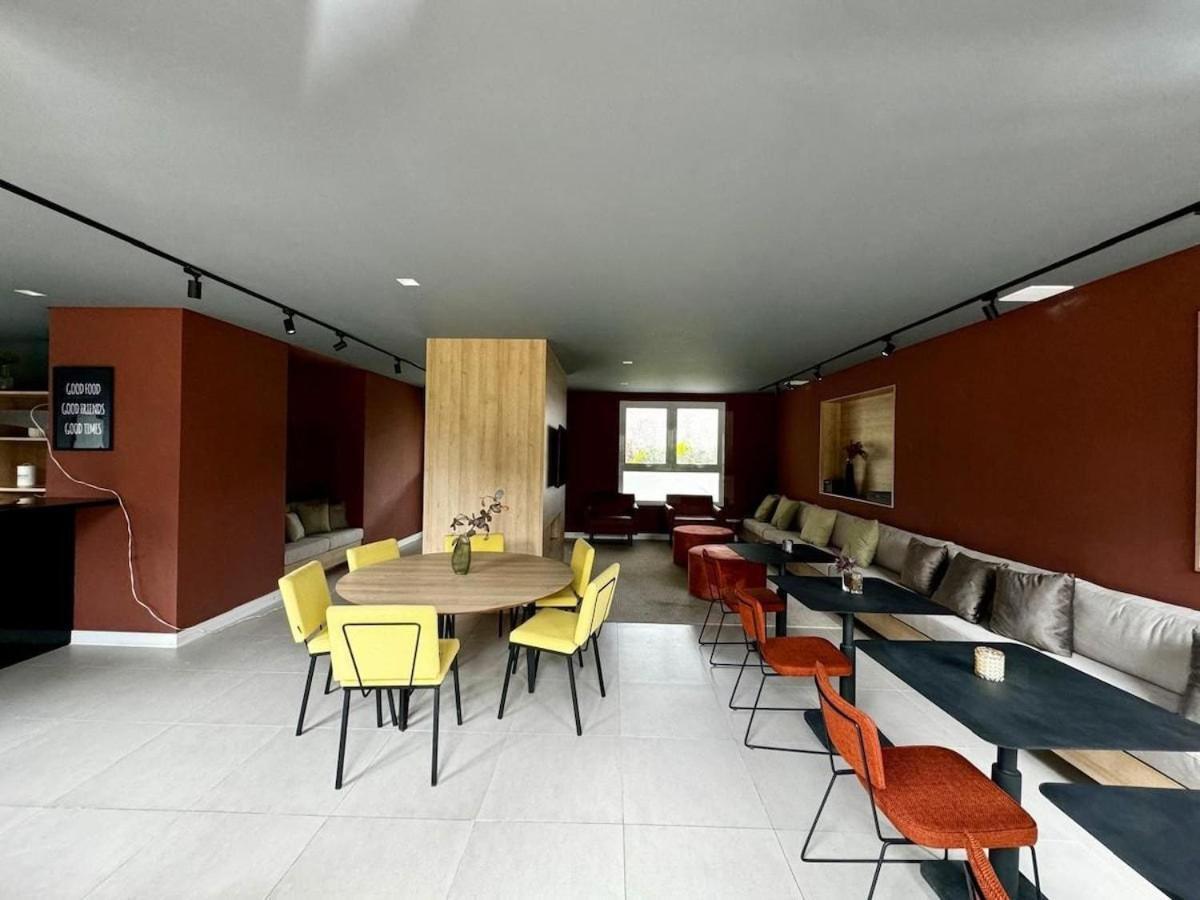 Apartamento Apto Moema Ii Com Piscina E Ar/metro Eucaliptos