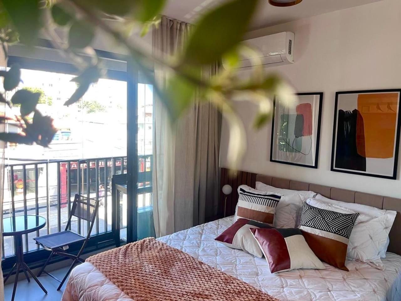 Rooftop - Garagem, Cama Queen, A/c E Piscina - V. Madalena - 15 Min Da Faria Lima