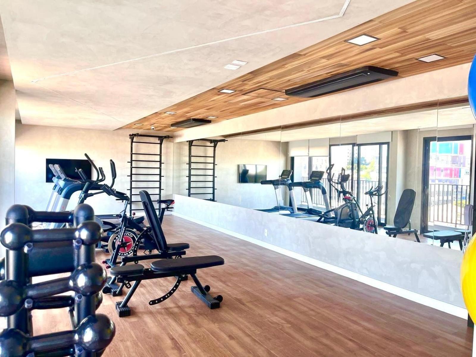Rooftop - Garagem, Cama Queen, A/c E Piscina - V. Madalena - 15 Min Da Faria Lima