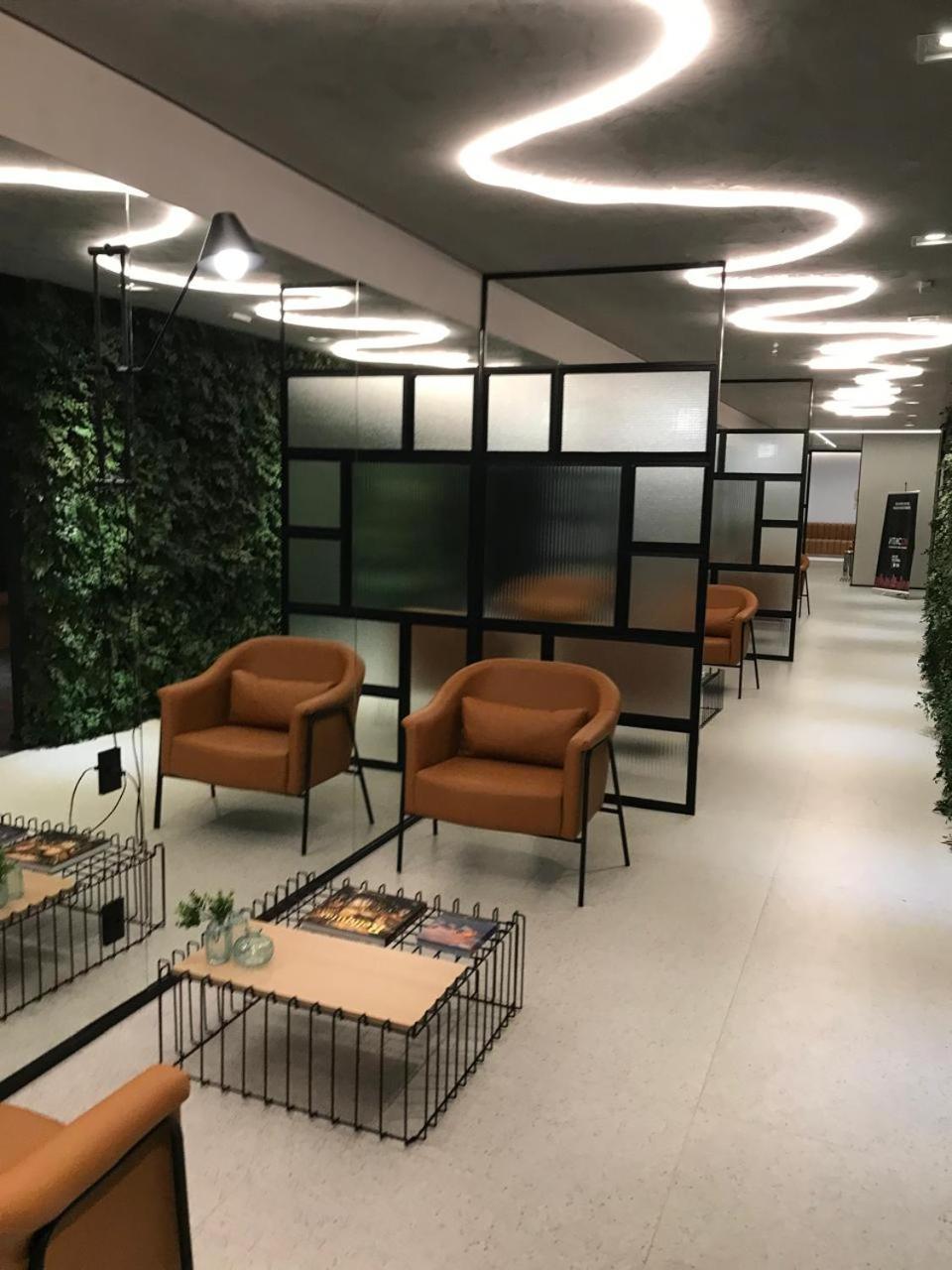 Com Design Sofisticado Moema