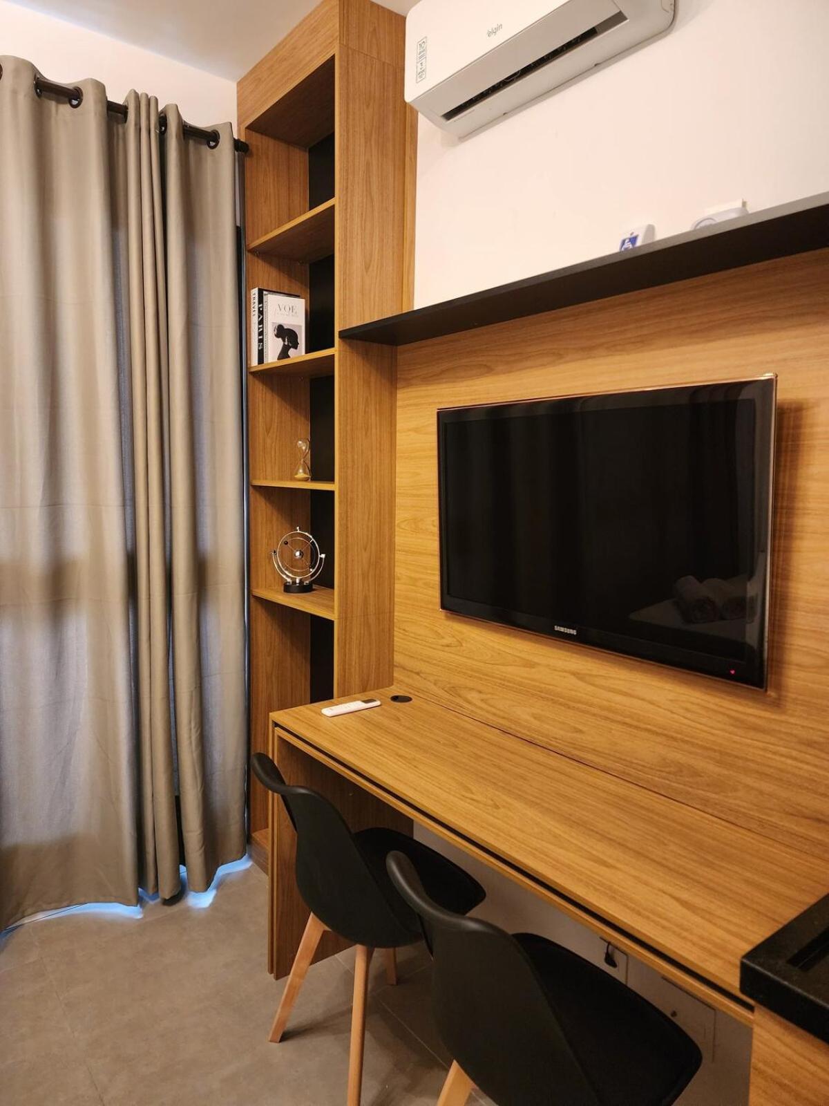 Apollo Apartment