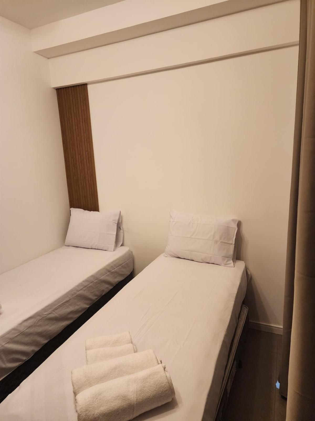Apollo Apartment *