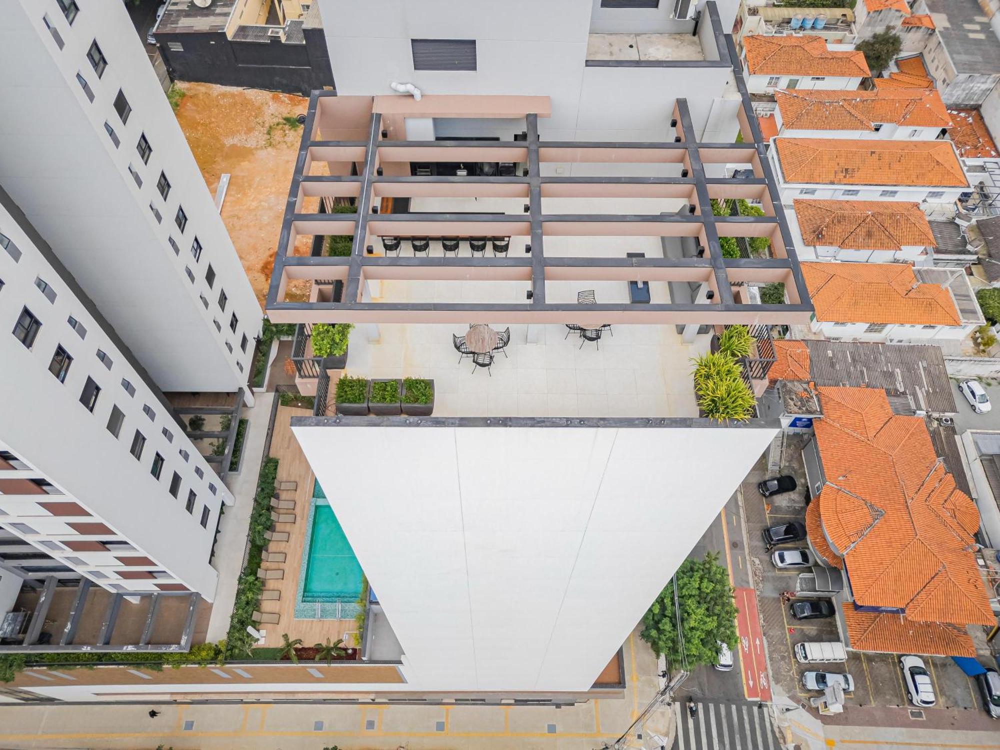 Apollo * Sao Paulo
