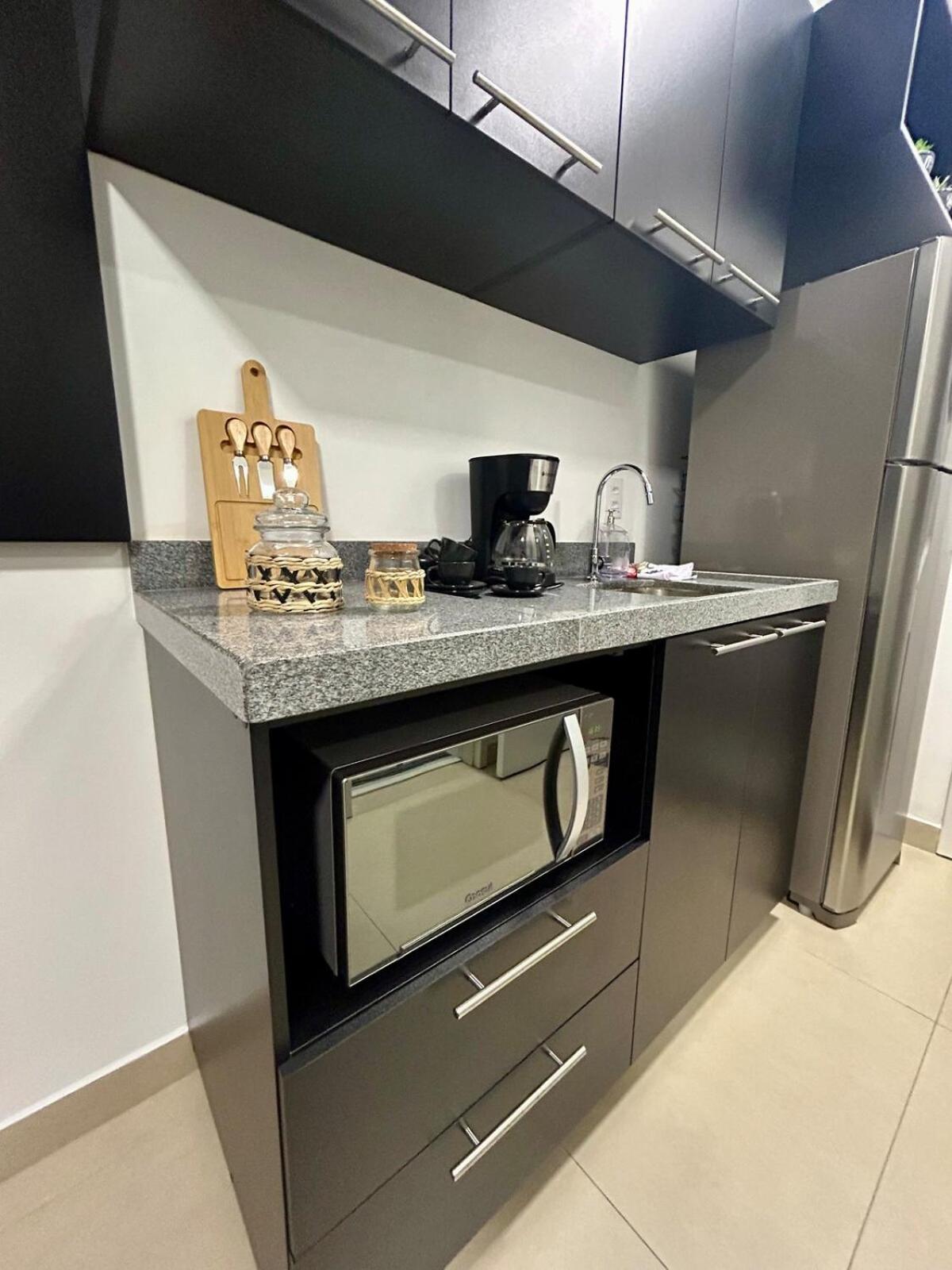 Apartamento Completo E Bem Localizado