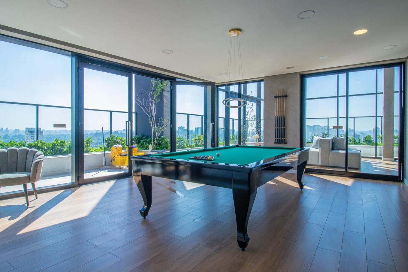Elegante Com Varanda E Otima Localizacao São Paulo