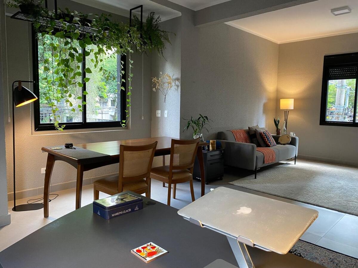 Beautiful In The Heart Of Buarque Apartment Sao Paulo
