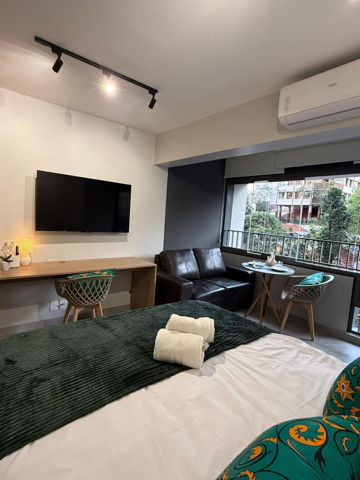 Hy Pinheiros 205 Madalena - Jardins Apartment *