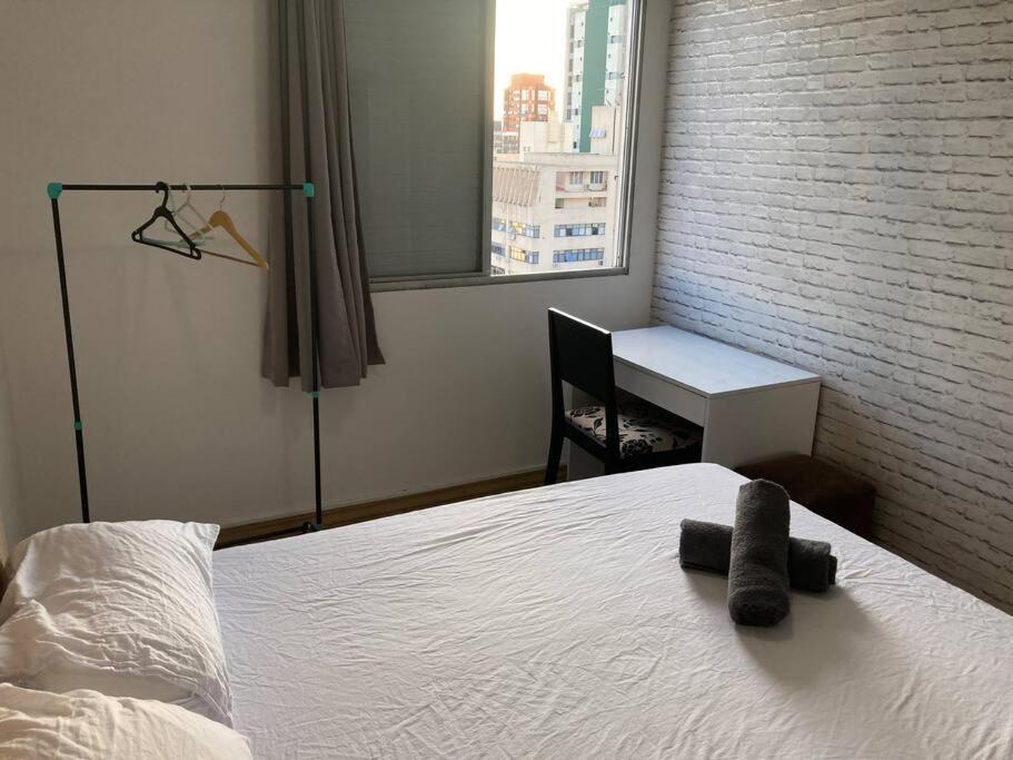 Apartamento Gigante Em Pinheiros *