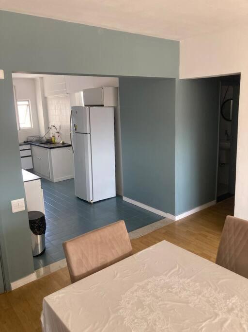Apartamento Gigante Em Pinheiros *