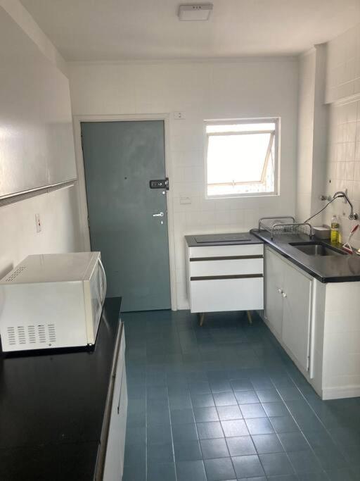 Apartamento Gigante Em Pinheiros São Paulo