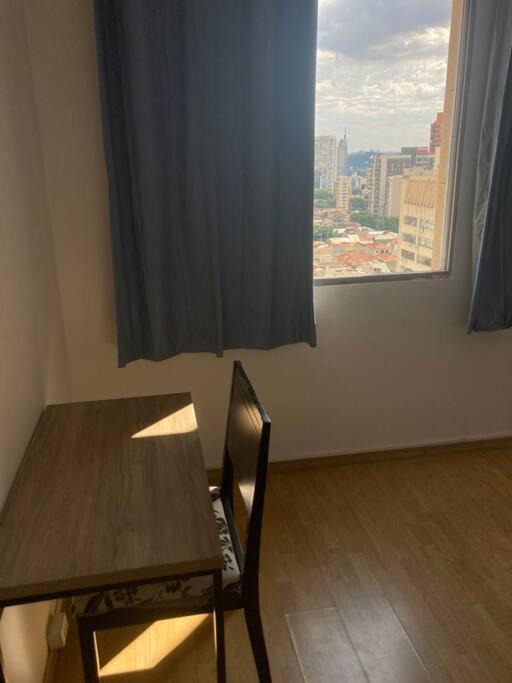 Gigante Em Pinheiros * São Paulo