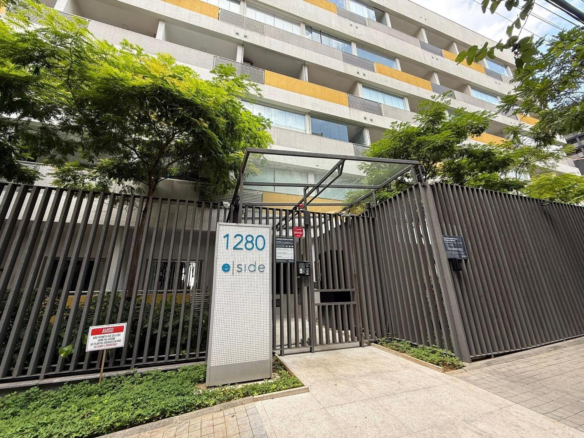 Incrivel Na Madalena Com Ac | Delfhy São Paulo
