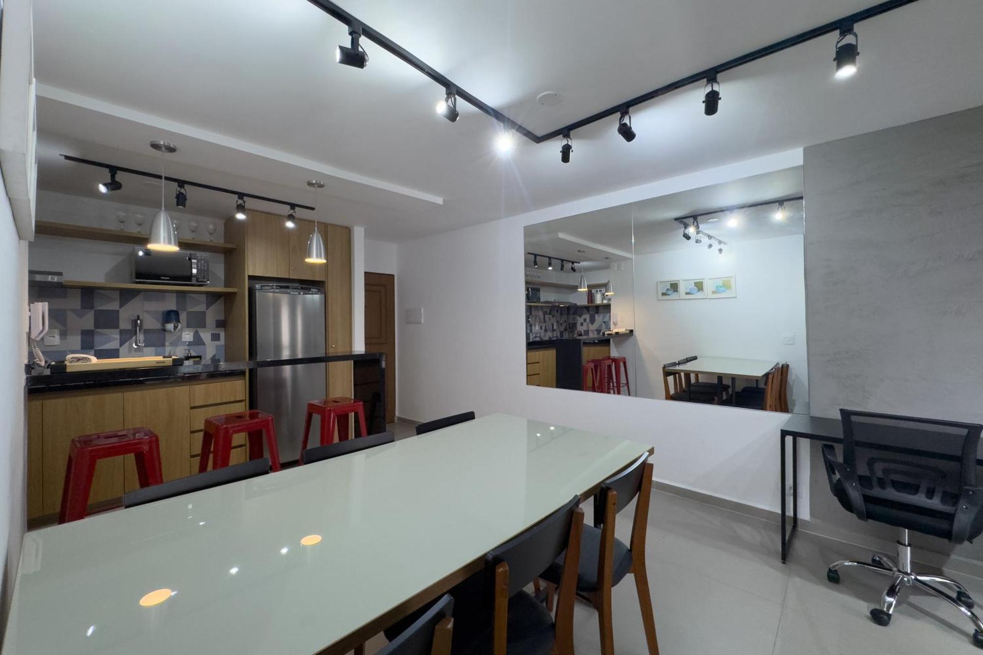 Apartamento Apto 2dorm Reformado Ao Lado Ao Lado Do Allianz Pe0061 *