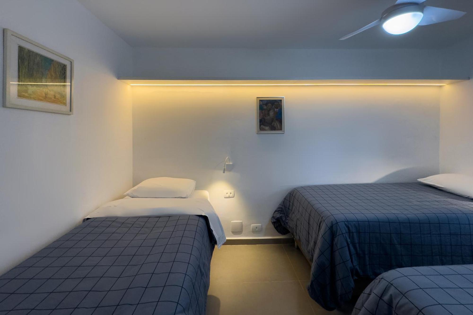 Apto 2dorm Reformado Ao Lado Ao Lado Do Allianz Pe0061