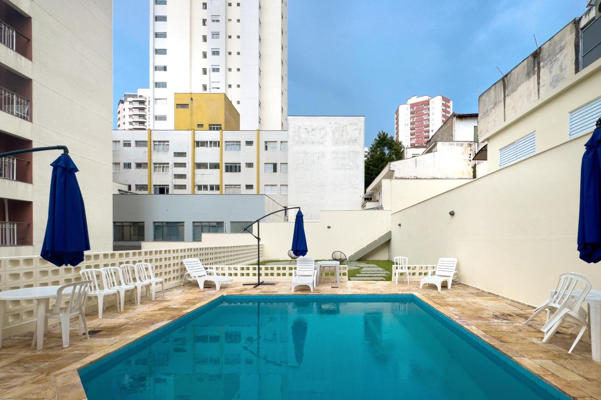 Apto 2dorm Reformado Ao Lado Ao Lado Do Allianz Pe0061 *