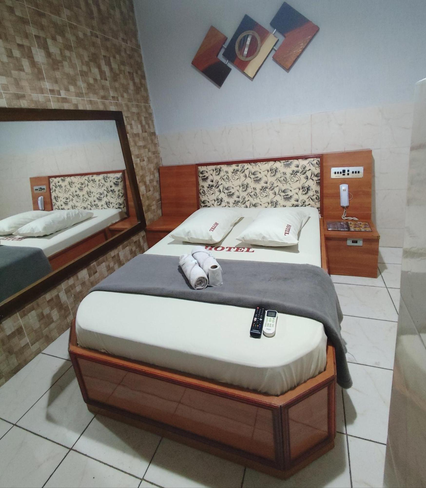 Anoitecer - Rodoviaria Tiete, Anhembi, Expo Center Hotel cápsula