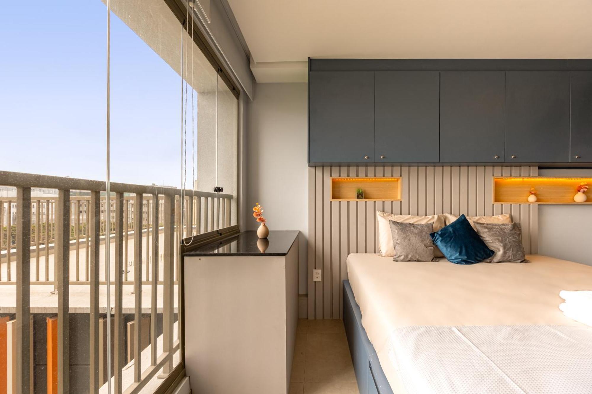 Easy Star - Belo Com Cama King Ao Lado Da Oscar Freire - Oj01i *