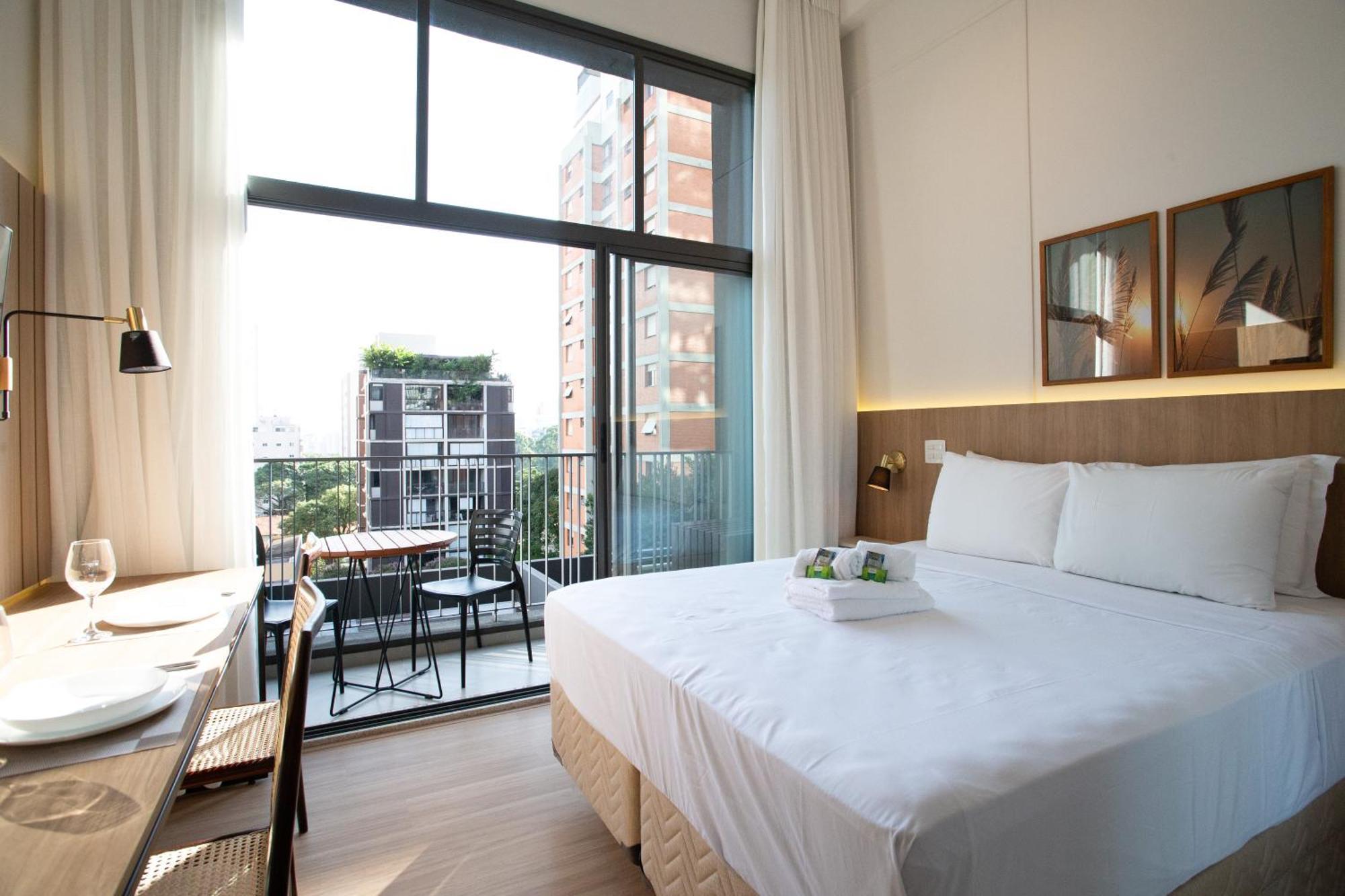 Com Area De Lazer Na Oscar Freire Apartamento