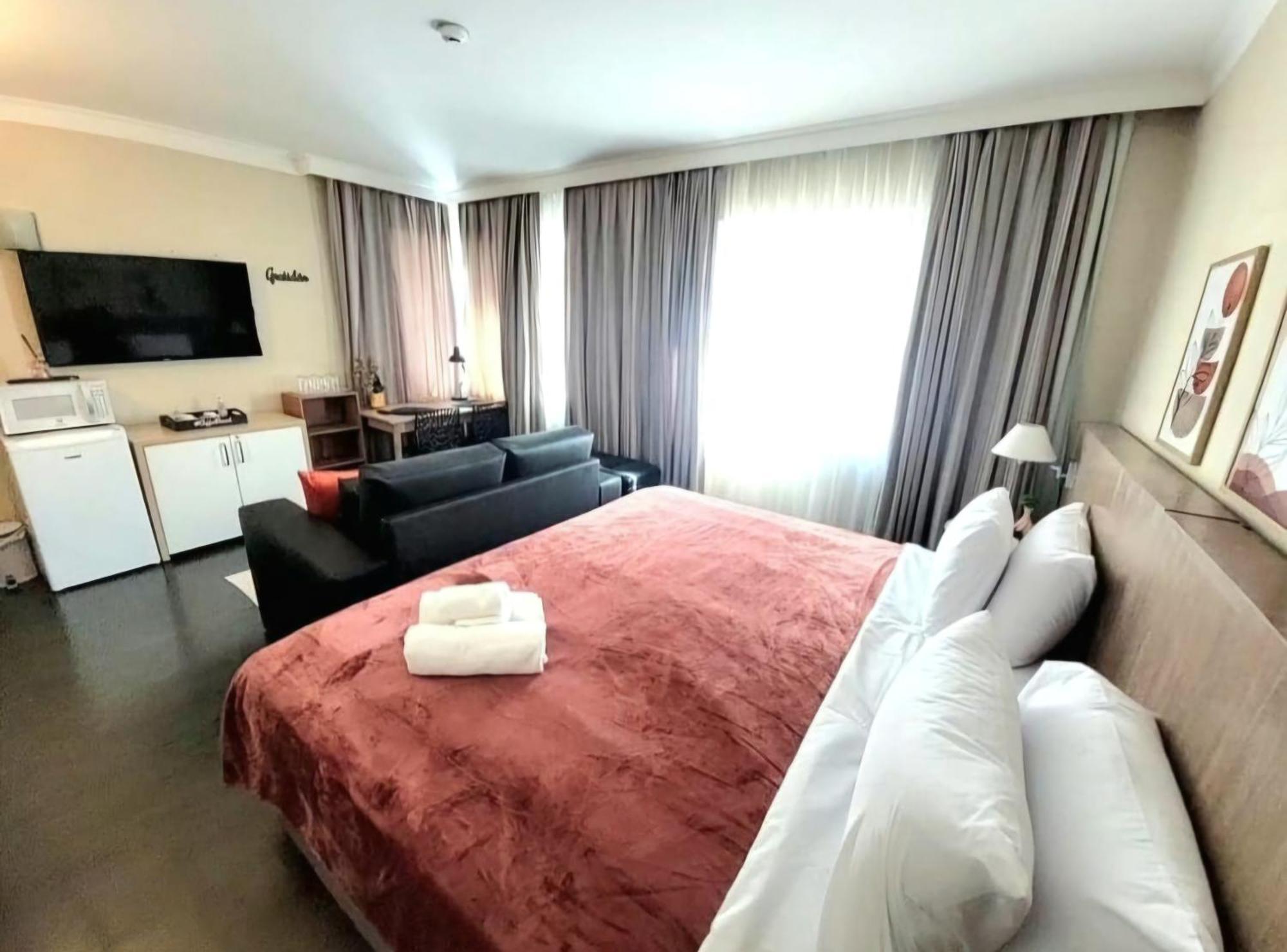Maximus Luxury In Berrini - Flat At The Radisson