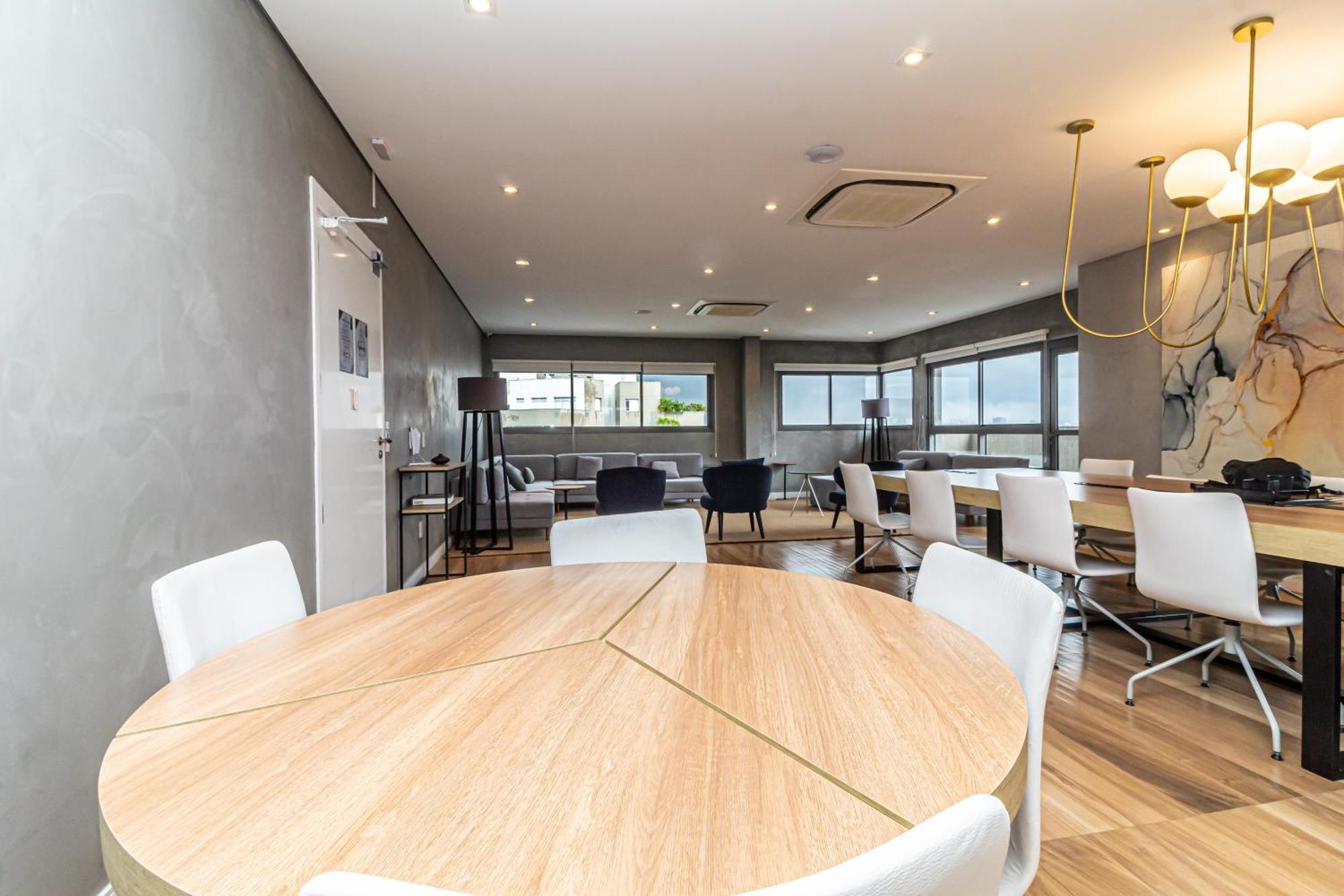 Com Otima Localizacao Em Moema Apartamento