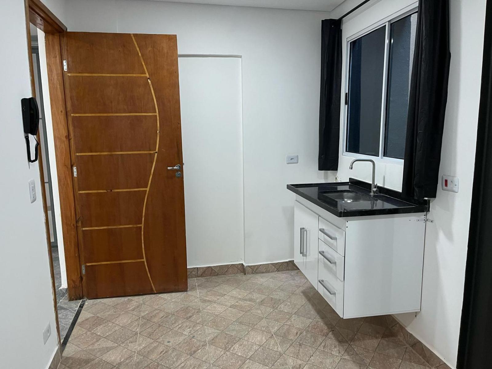 Residencial Vitoria 3 Hotel *