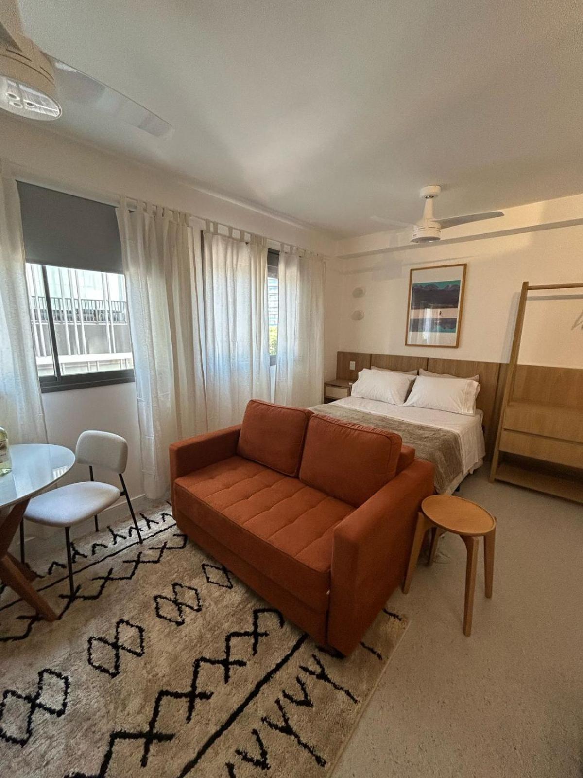 No Baixo Pinheiros Apartamento *