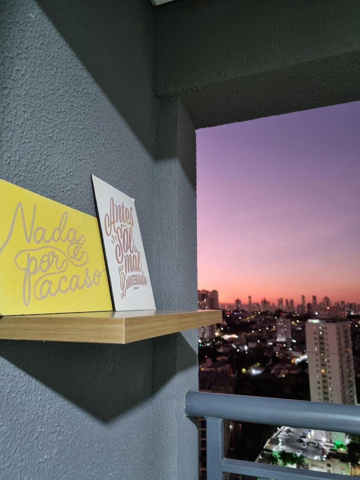 Apartamento 2207 *