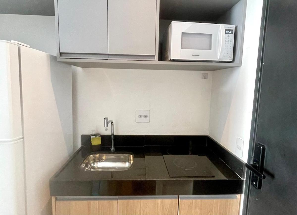 Apartamento Charmoso Moema - Ao Lado Do Shopping E Metro *