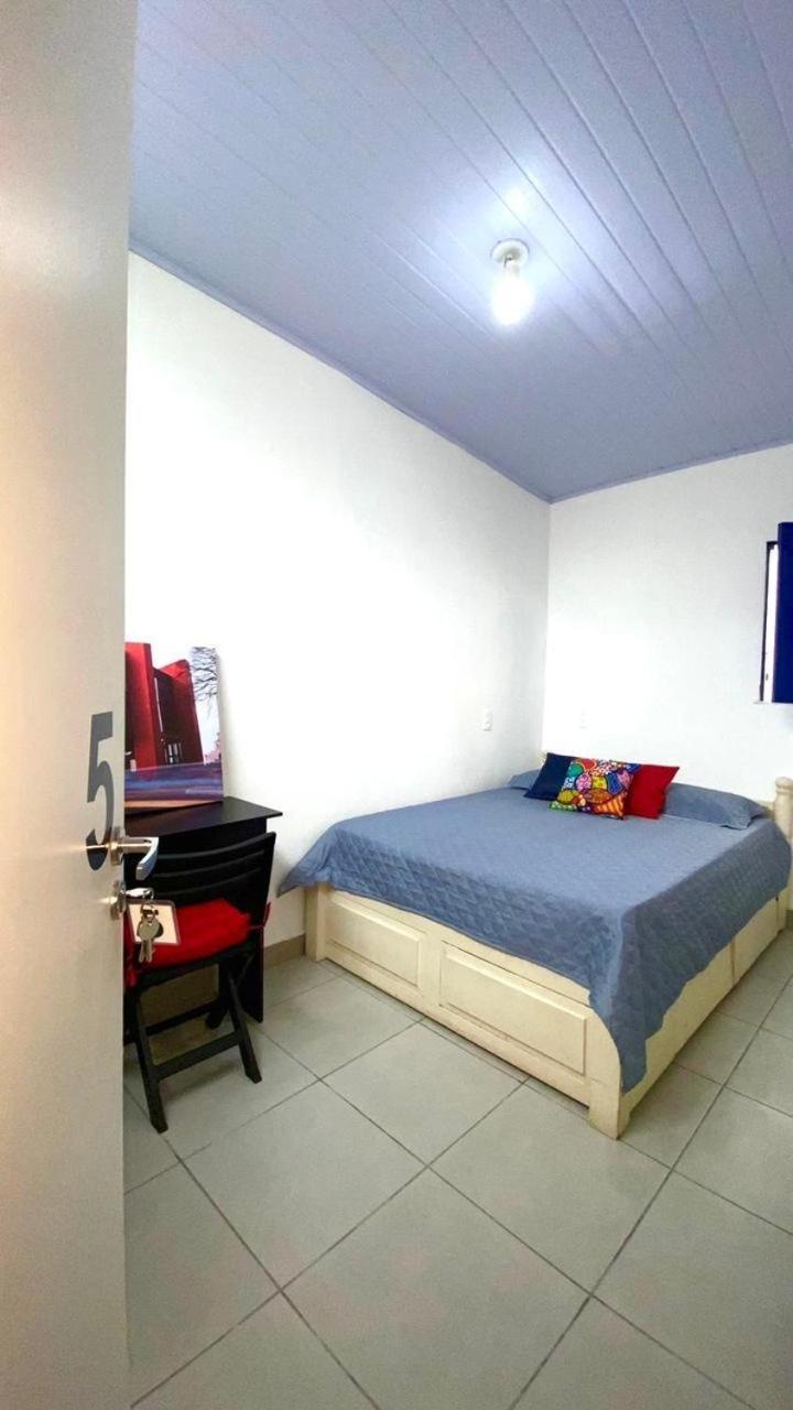 Hotel cápsula Pinheiros & Food *
