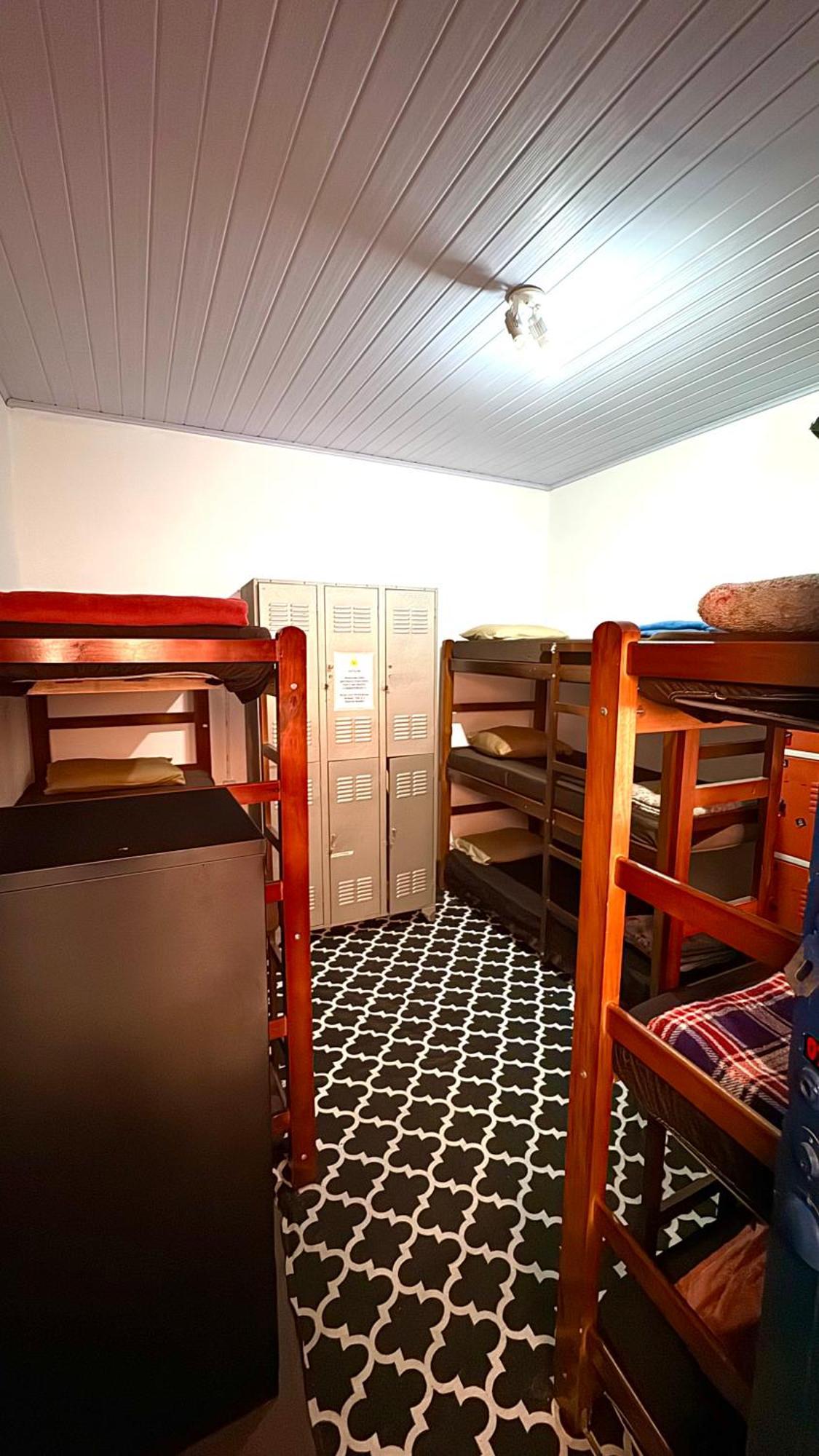 Hotel cápsula Pinheiros & Food São Paulo