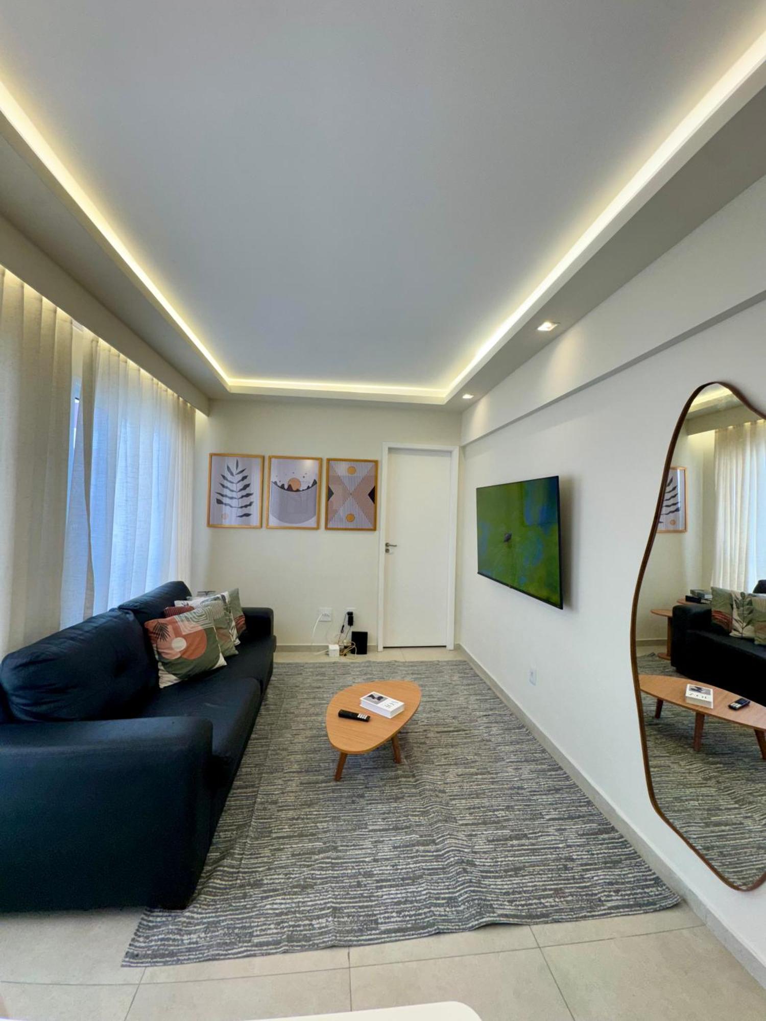 Uh House 83 , Estacionamento, Tv58 Pol ,45m2, Bela Vista Apartment *