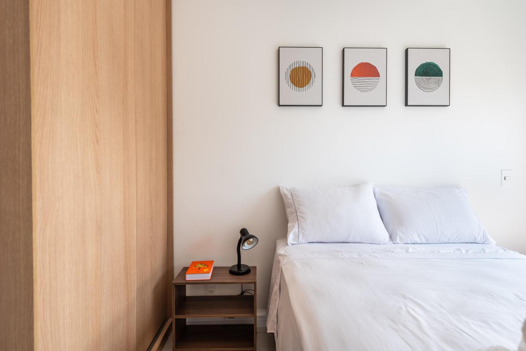 Premium Campo Belo, Fast Wi-fi , Wide, Illuminated Apartment