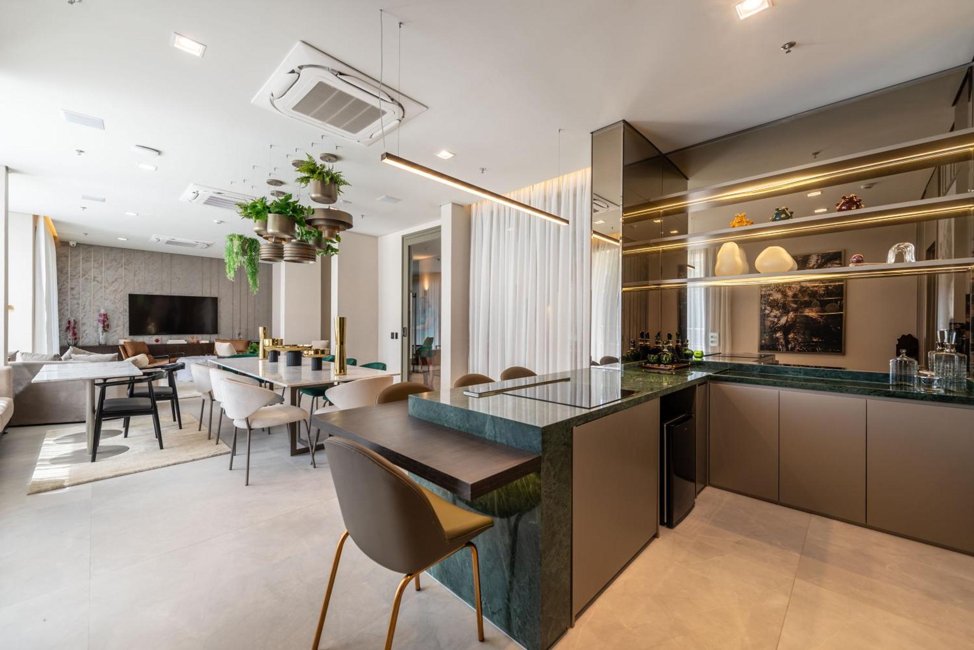 Apartment Premium Campo Belo, Fast Wi-fi , Wide, Illuminated Sao Paulo