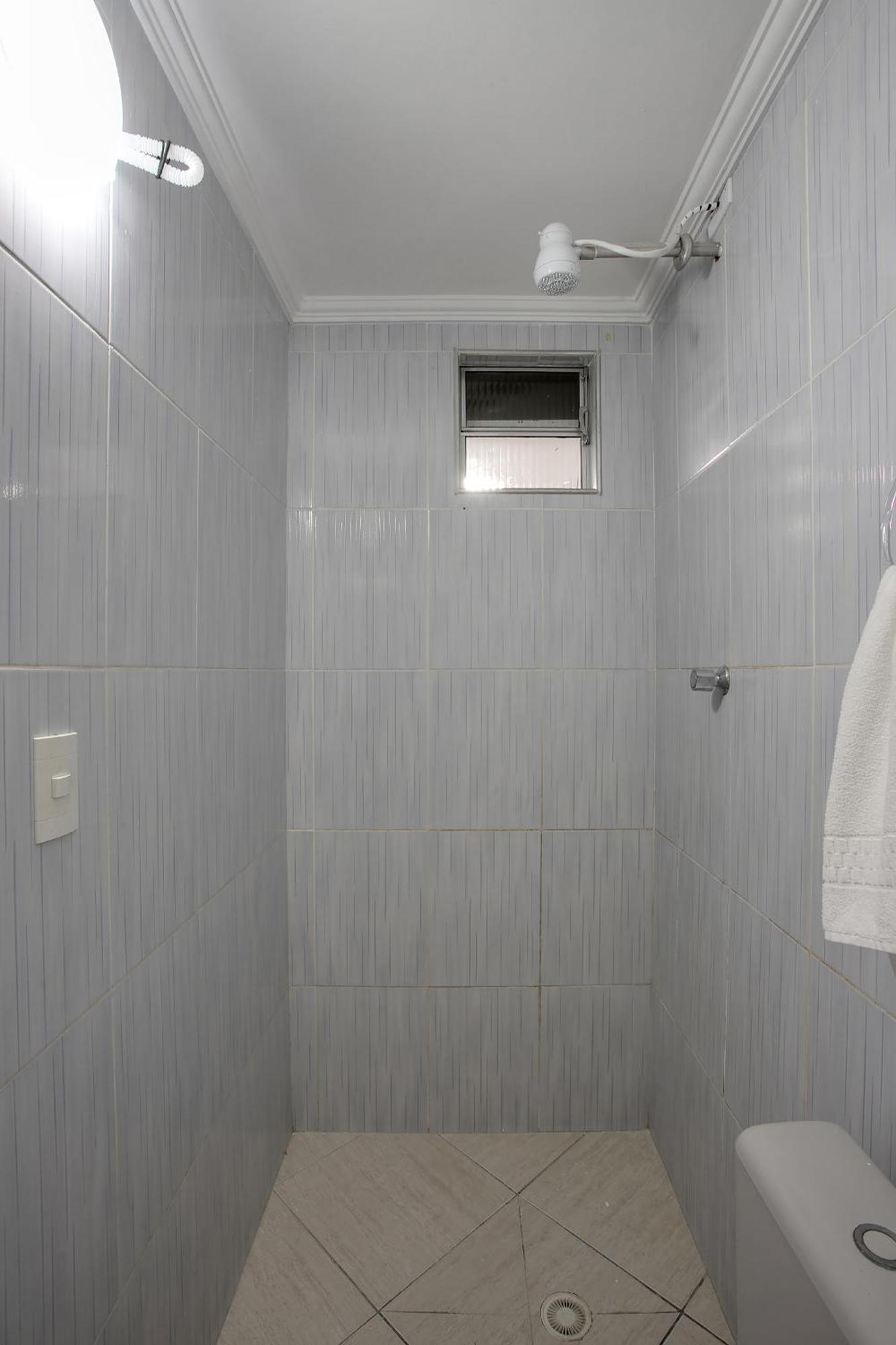Oyo Boneville, 4* São Paulo